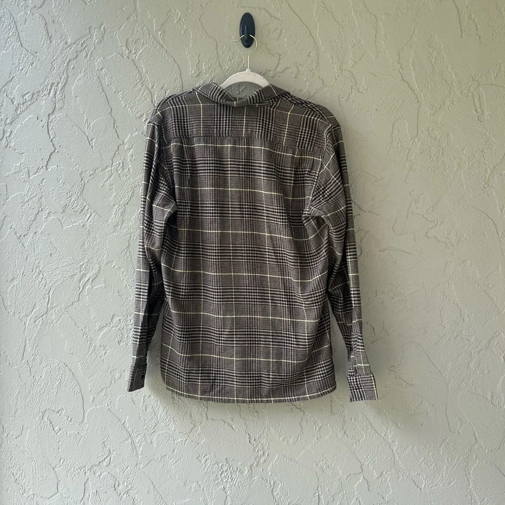 men's Levi's Flannel Shirt - Picture 4 of 4